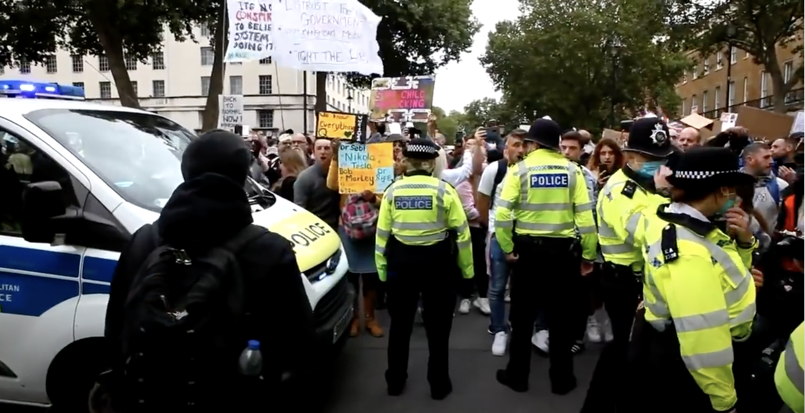 police-and-healthy-people